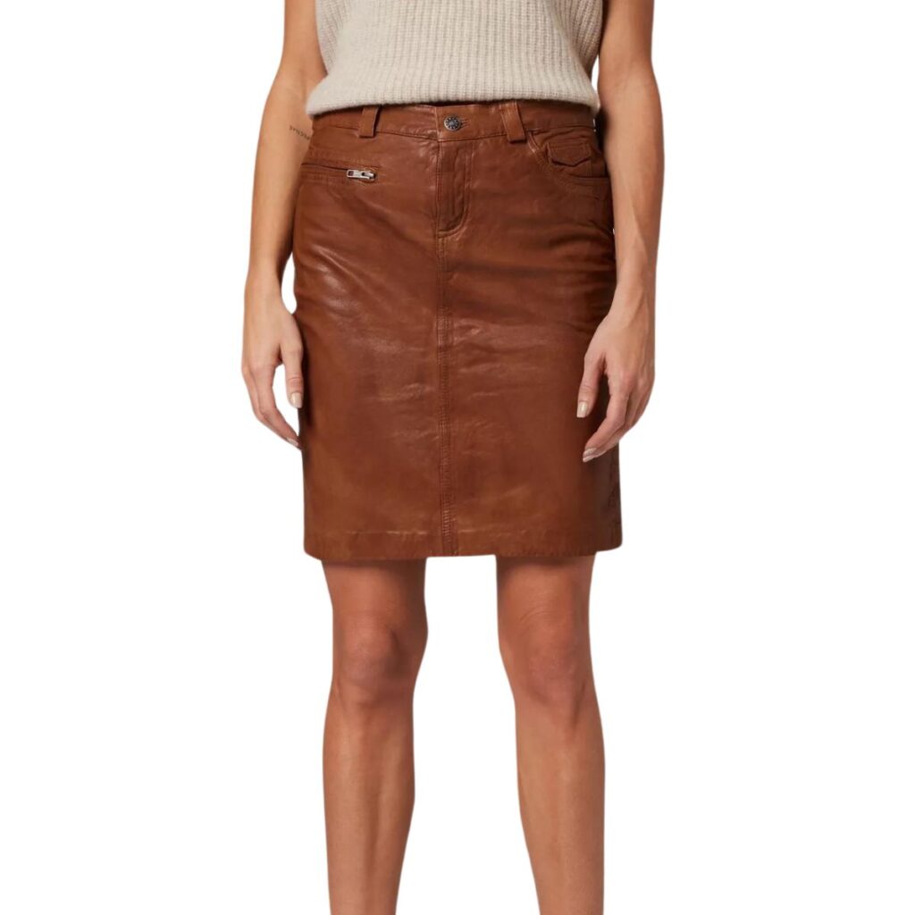 5 Pocket Knee Length Women's Leather Skirt